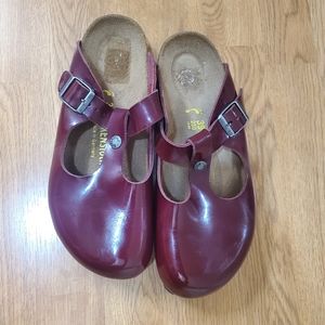 Birkenstock Maroon Clogs size 39